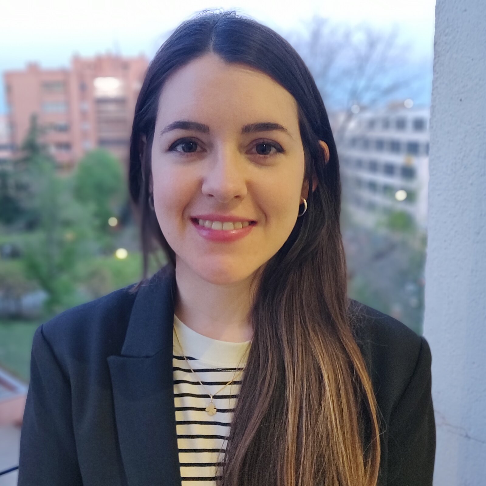 Dr. María Milla